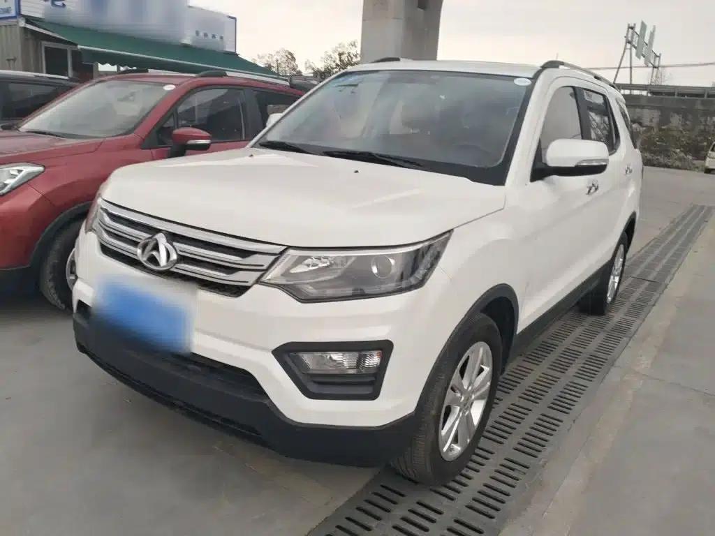 Changan Oushang CX70 2016 1.6L Manual Deluxe Edition — миниатюра 2