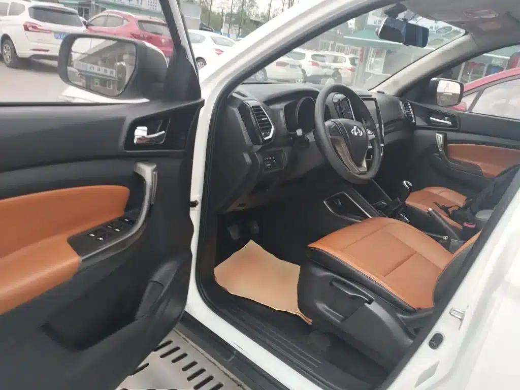 Changan Oushang CX70 2016 1.6L Manual Deluxe Edition — миниатюра 12