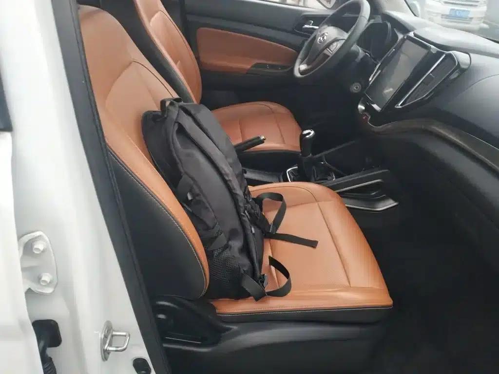 Changan Oushang CX70 2016 1.6L Manual Deluxe Edition — миниатюра 19