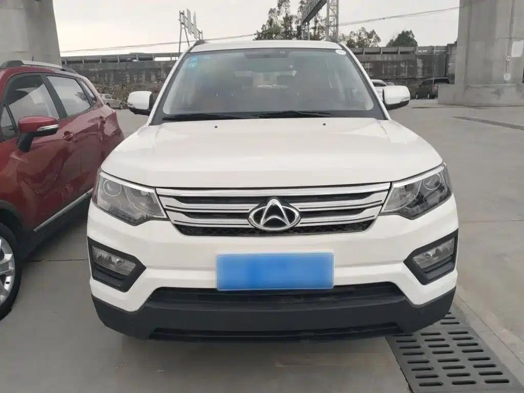Changan Oushang CX70 2016 1.6L Manual Deluxe Edition — миниатюра 3