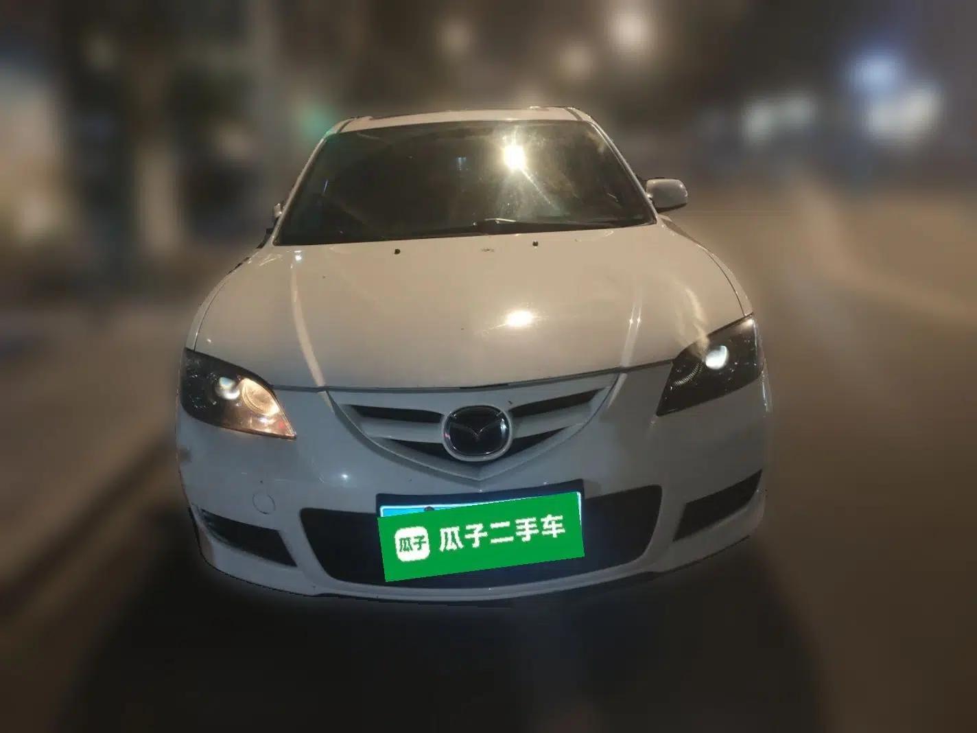 Mazda 3 2012 1.6L Manual Classic Standard Edition — миниатюра 2
