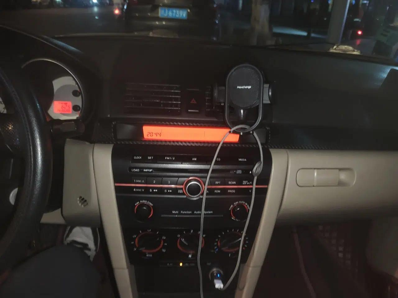 Mazda 3 2012 1.6L Manual Classic Standard Edition — миниатюра 13