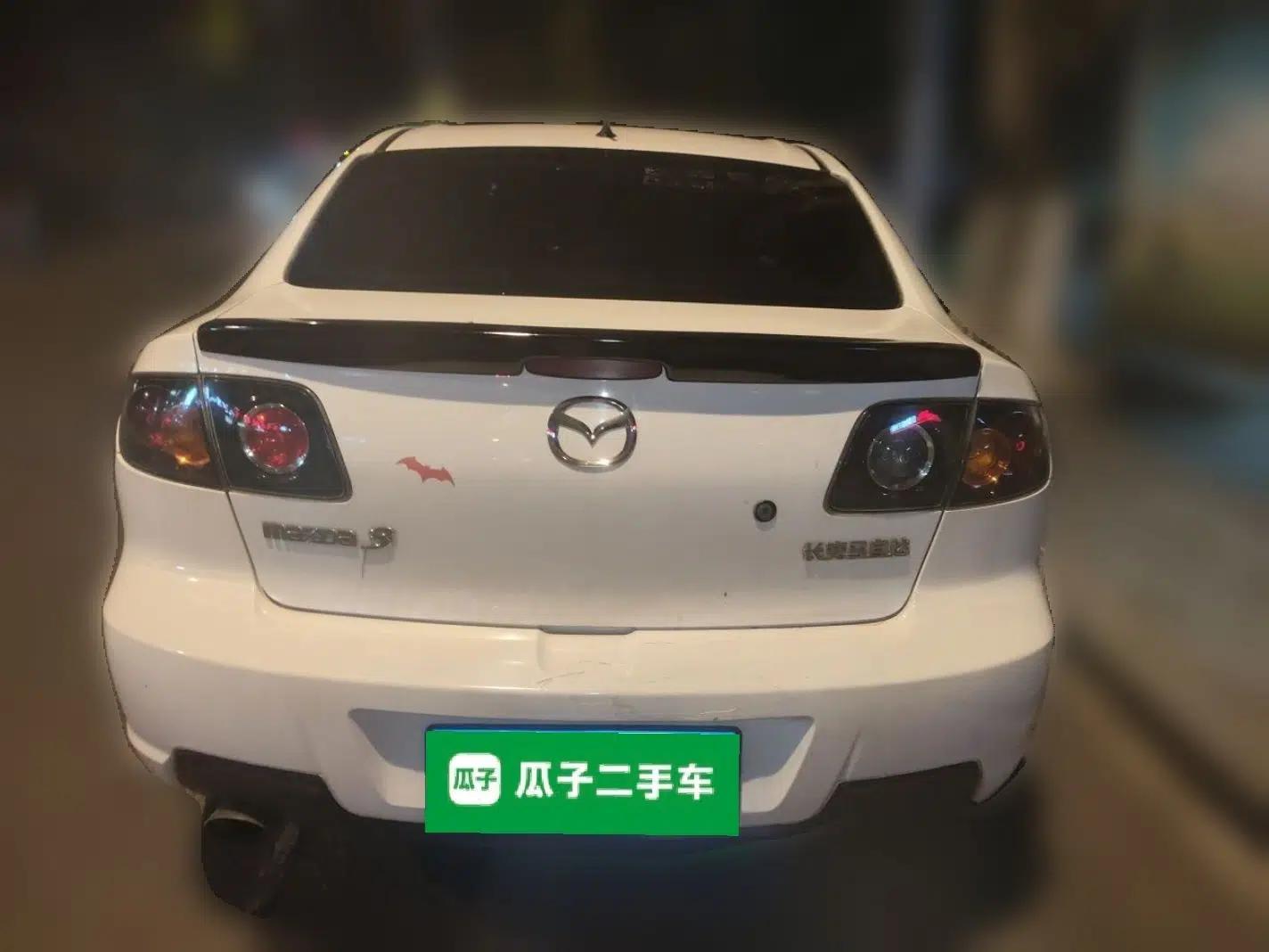 Mazda 3 2012 1.6L Manual Classic Standard Edition — миниатюра 5