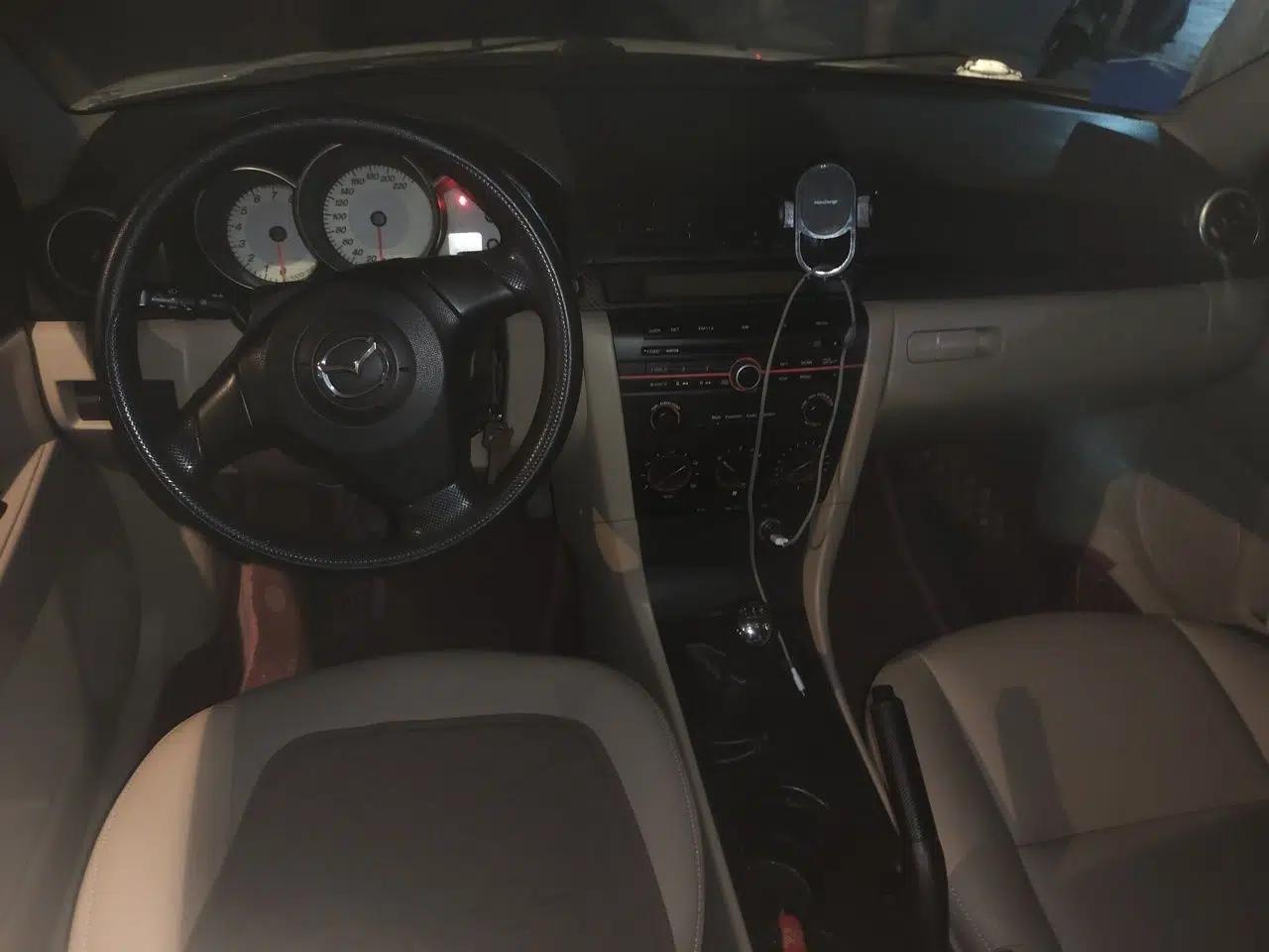 Mazda 3 2012 1.6L Manual Classic Standard Edition — миниатюра 9
