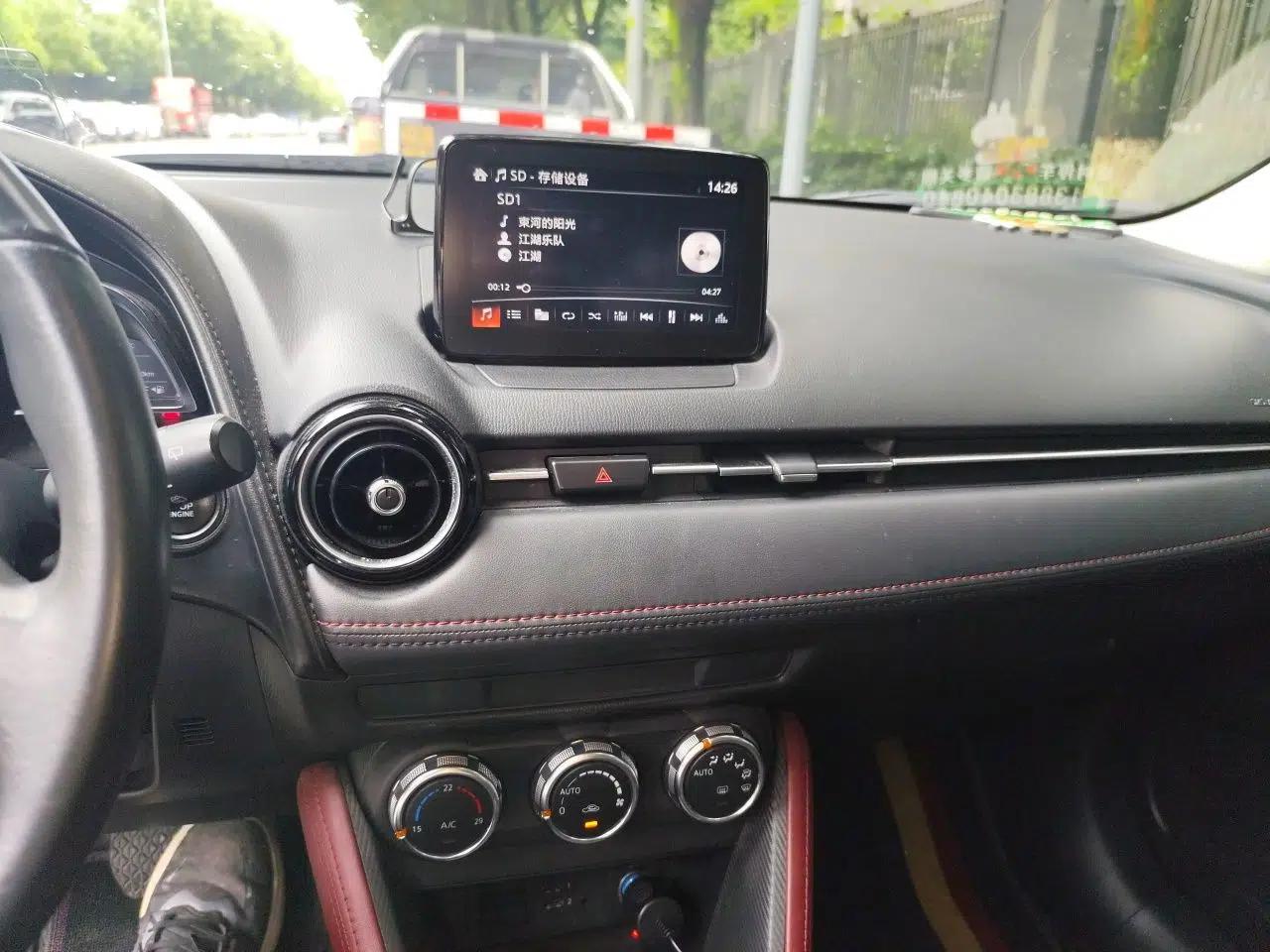 Mazda CX-3 2018 2.0L Automatic Prestige Edition — миниатюра 13