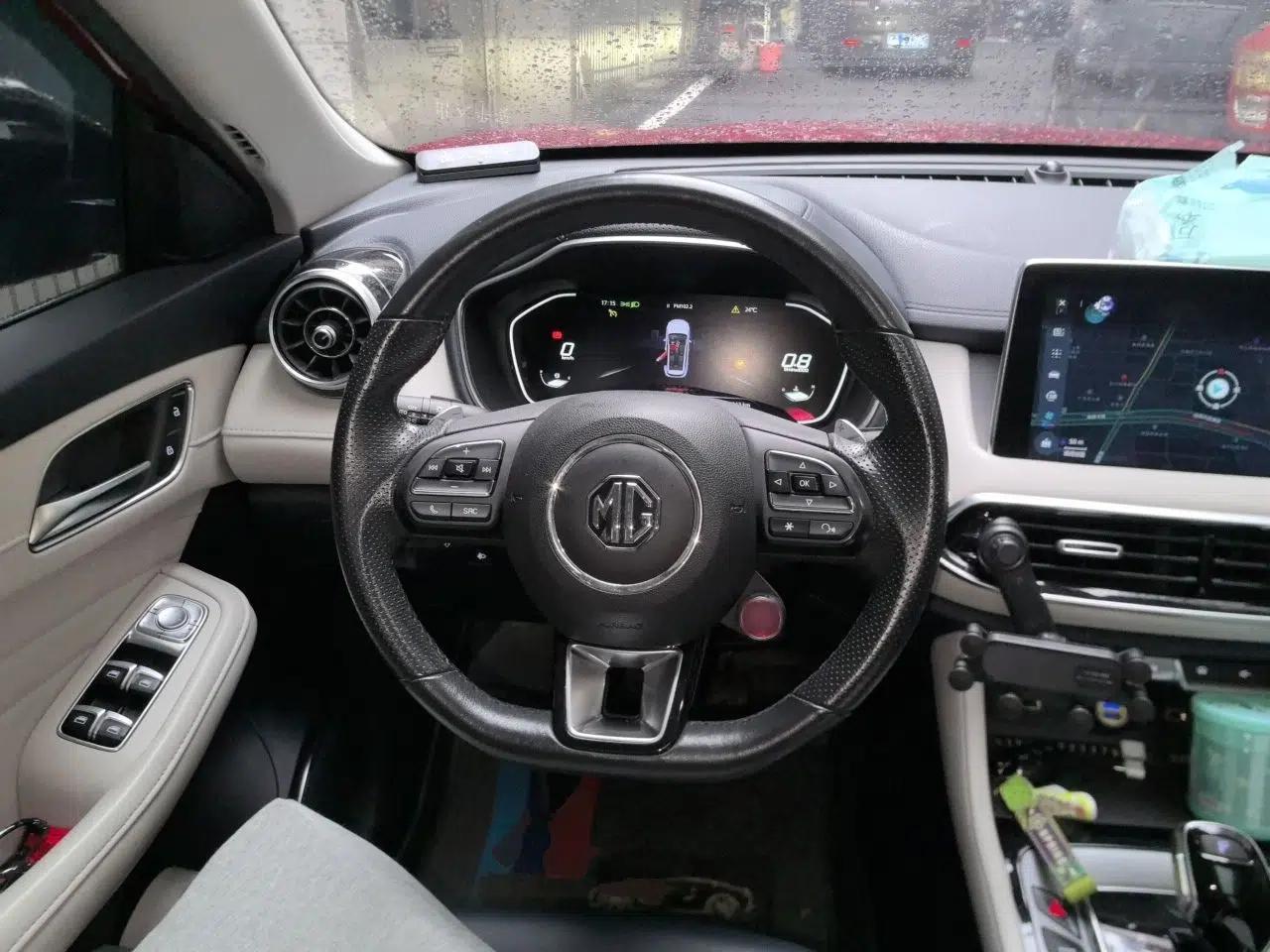 MG Pilot 2021 300TGI Automatic Two-Wheel Drive Trophy Deluxe Edition — миниатюра 10