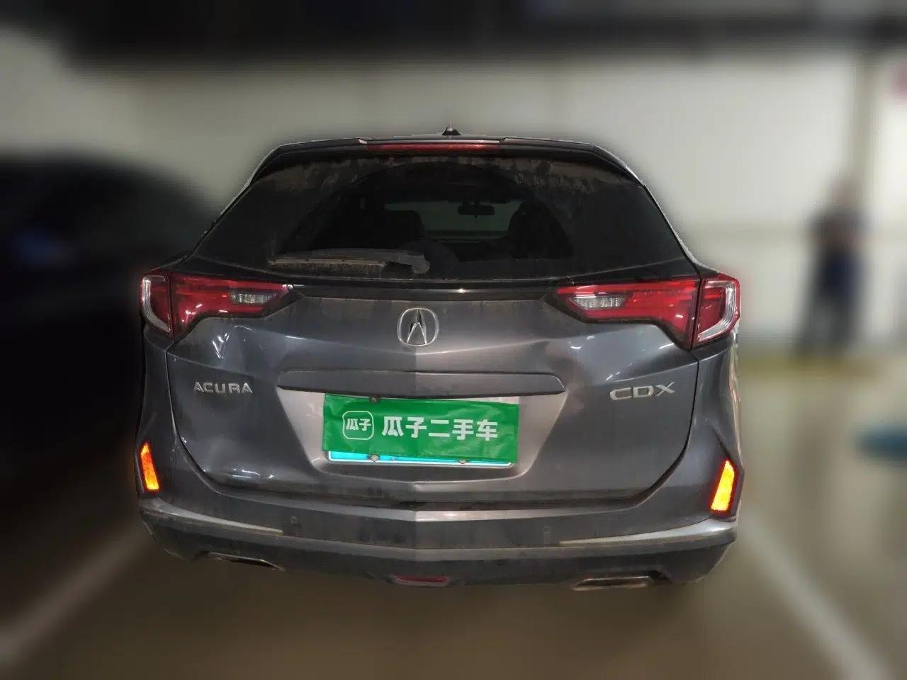 Acura CDX 2016 1.5T Two-Wheel Drive Deluxe Edition — миниатюра 5