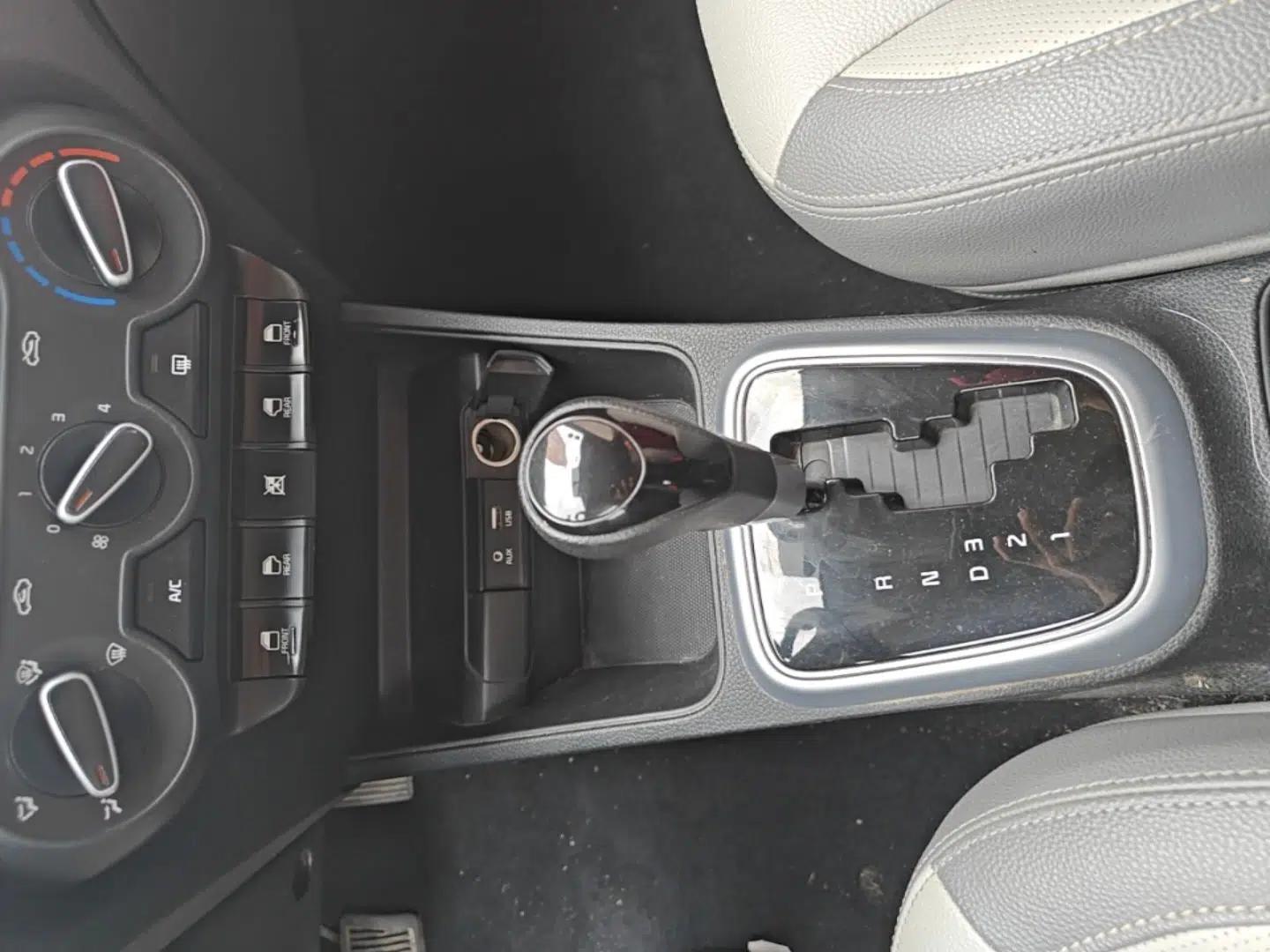 Kia Pegas 2017 1.4L Automatic Value Edition — миниатюра 16
