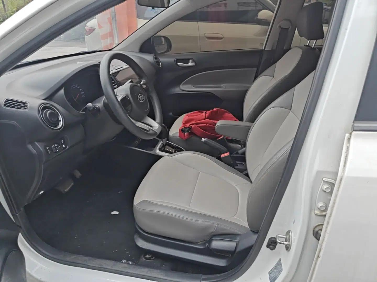 Kia Pegas 2017 1.4L Automatic Value Edition — миниатюра 17