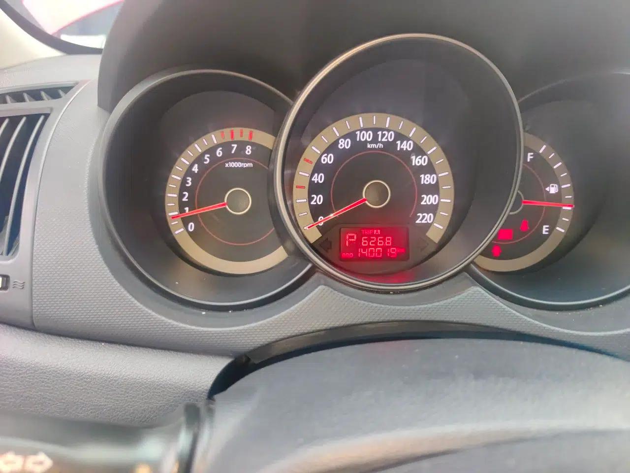 Kia Forte 2011 1.6L AT GL — миниатюра 12