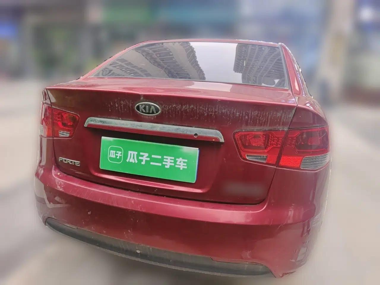 Kia Forte 2011 1.6L AT GL — миниатюра 5