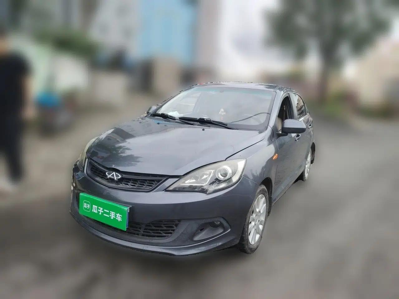 Chery Fengyun 2 2013 Hatchback 1.5L Manual Ruiyi Edition — миниатюра 1