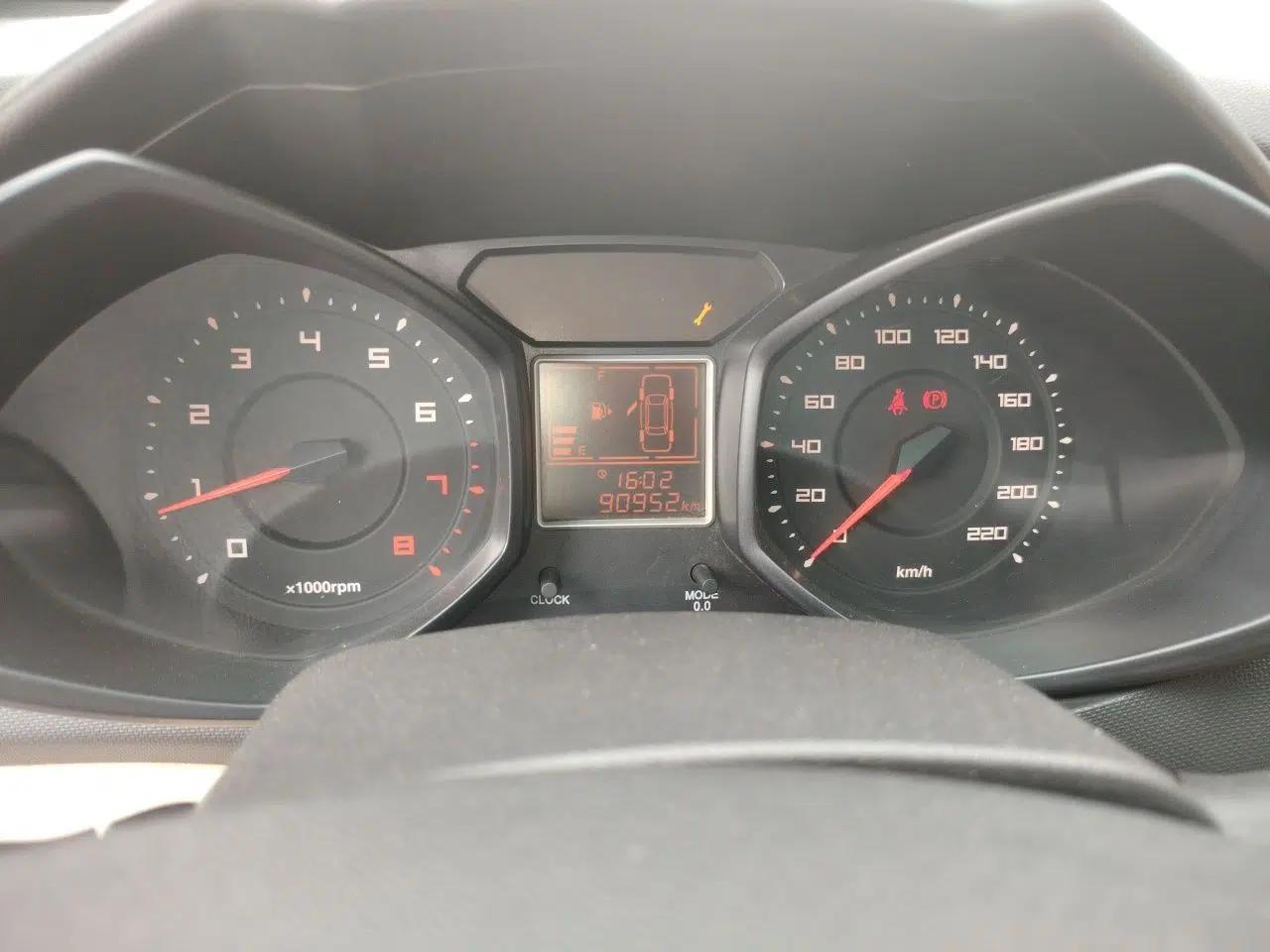Chery Fengyun 2 2013 Hatchback 1.5L Manual Ruiyi Edition — миниатюра 12