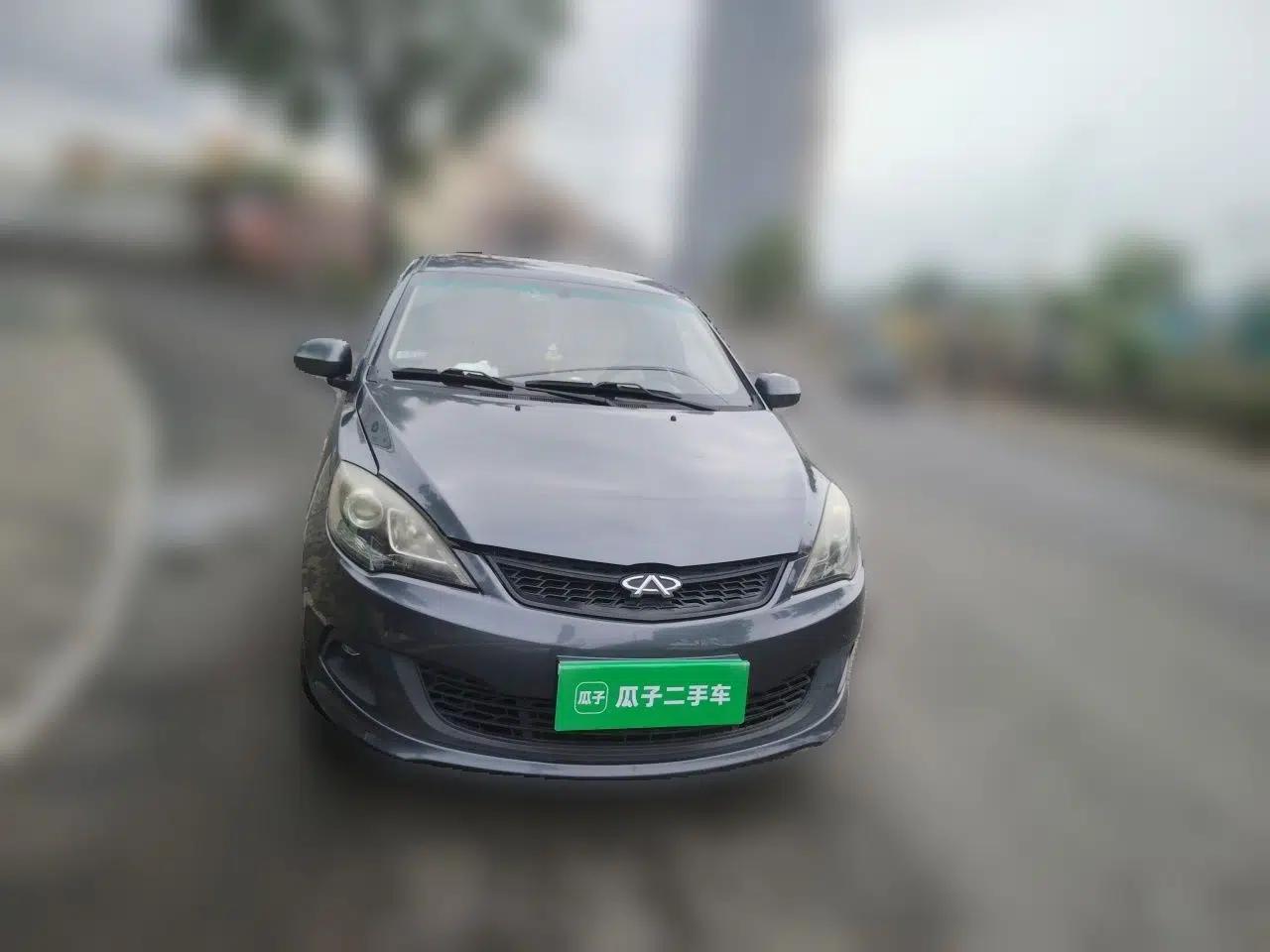 Chery Fengyun 2 2013 Hatchback 1.5L Manual Ruiyi Edition — миниатюра 3