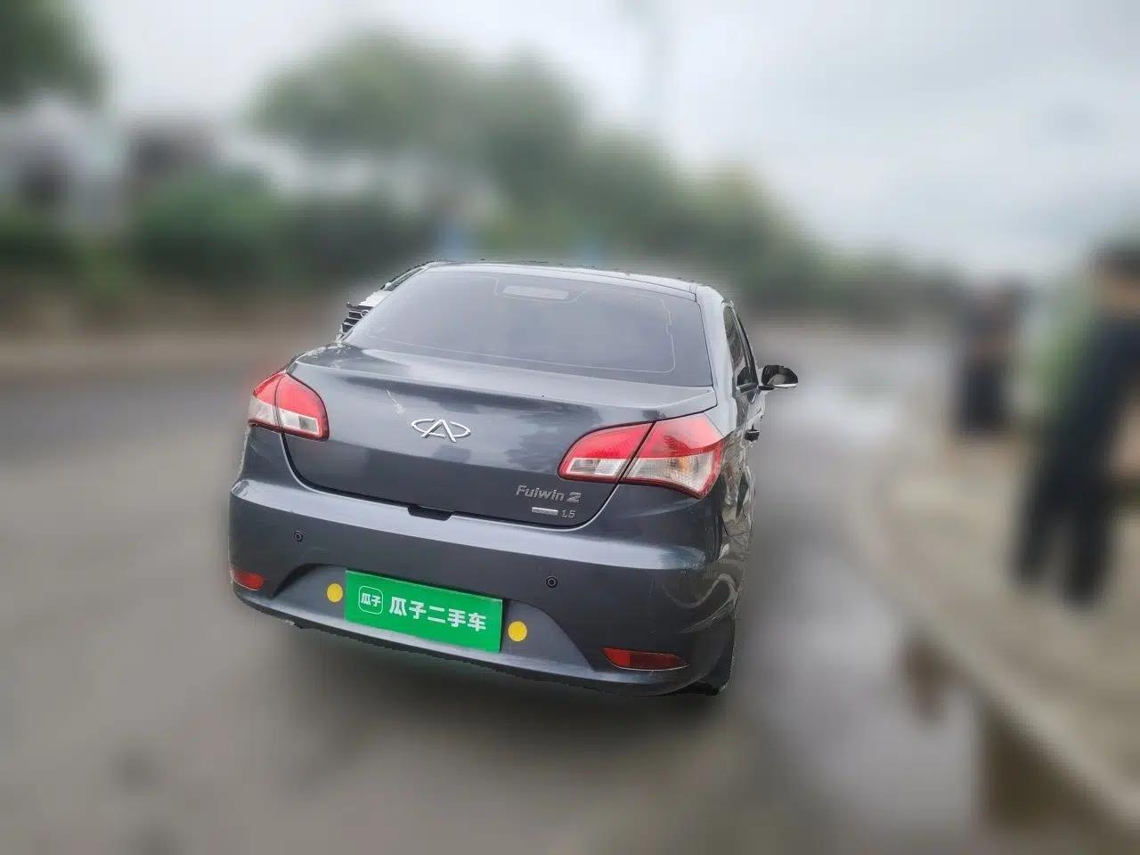 Chery Fengyun 2 2013 Hatchback 1.5L Manual Ruiyi Edition — миниатюра 5