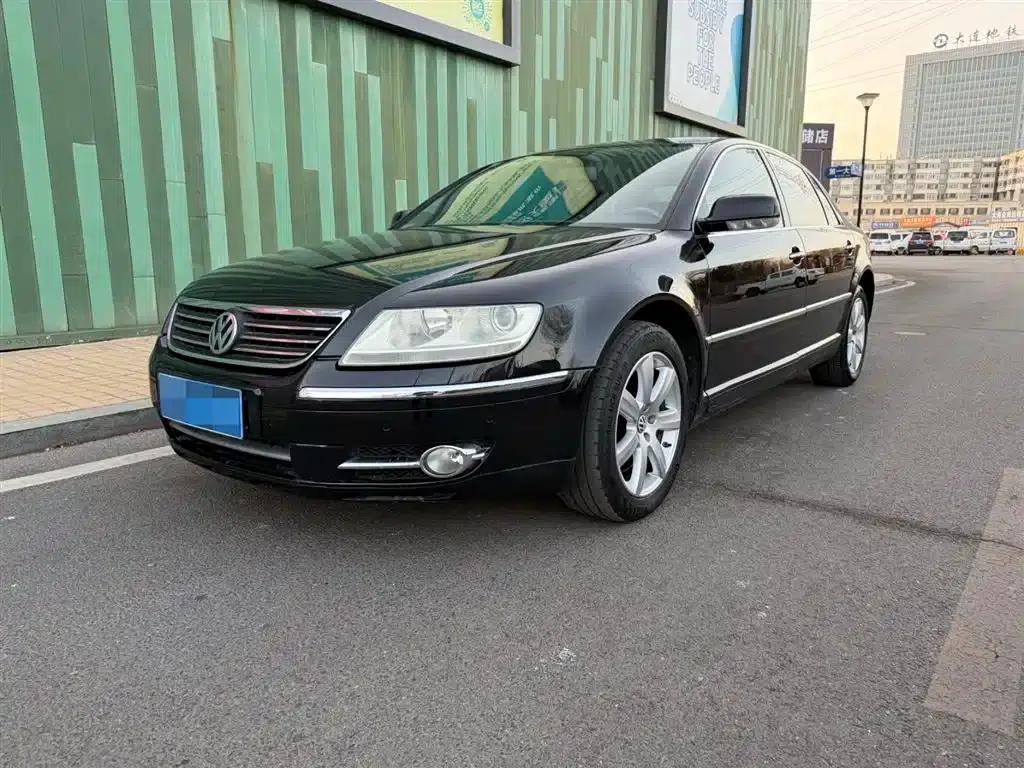 Phaeton 2009 3.6L V6 4-seater Extended Executive Edition — миниатюра 1