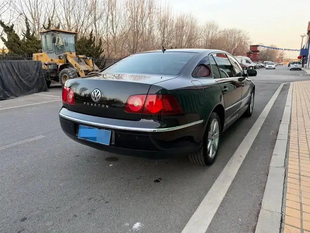 Phaeton 2009 3.6L V6 4-seater Extended Executive Edition — миниатюра 14