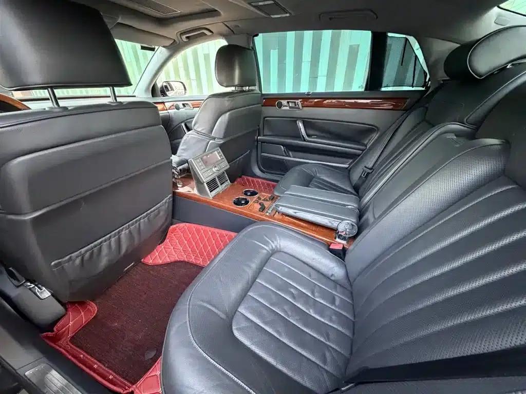 Phaeton 2009 3.6L V6 4-seater Extended Executive Edition — миниатюра 8