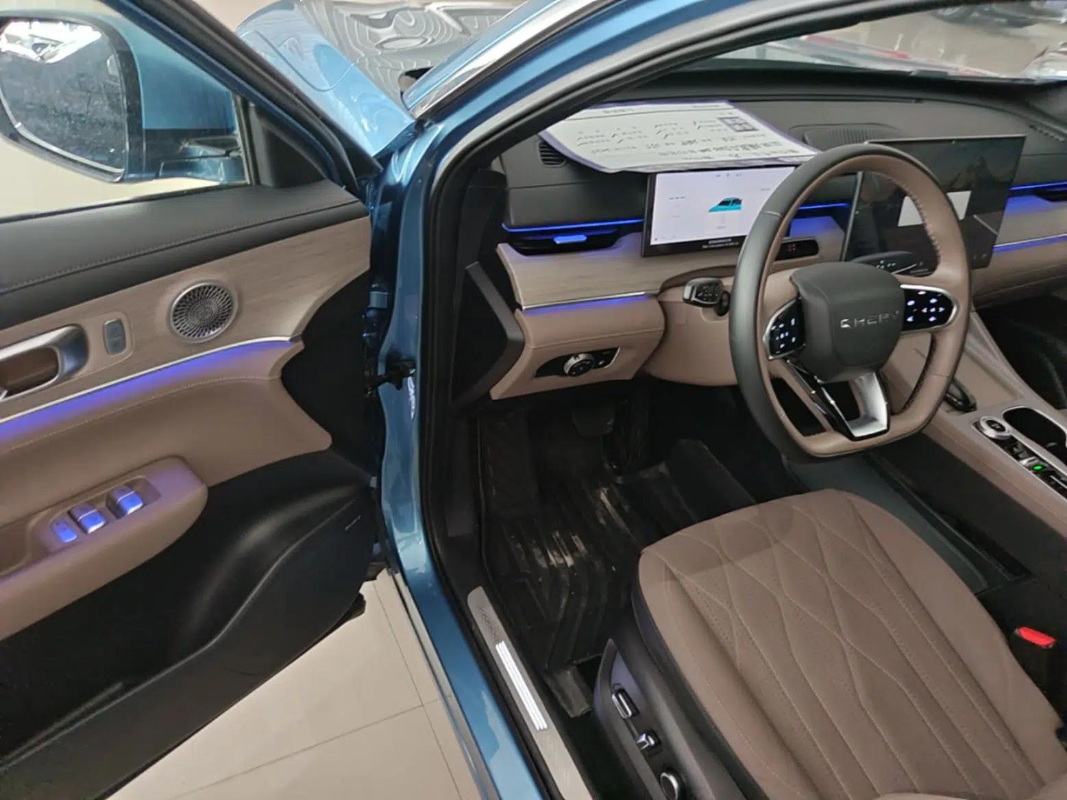 Chery Tiggo 8 PLUS C-DM 2025 1.5T 116 km Prestige Version 5 Seats — миниатюра 18