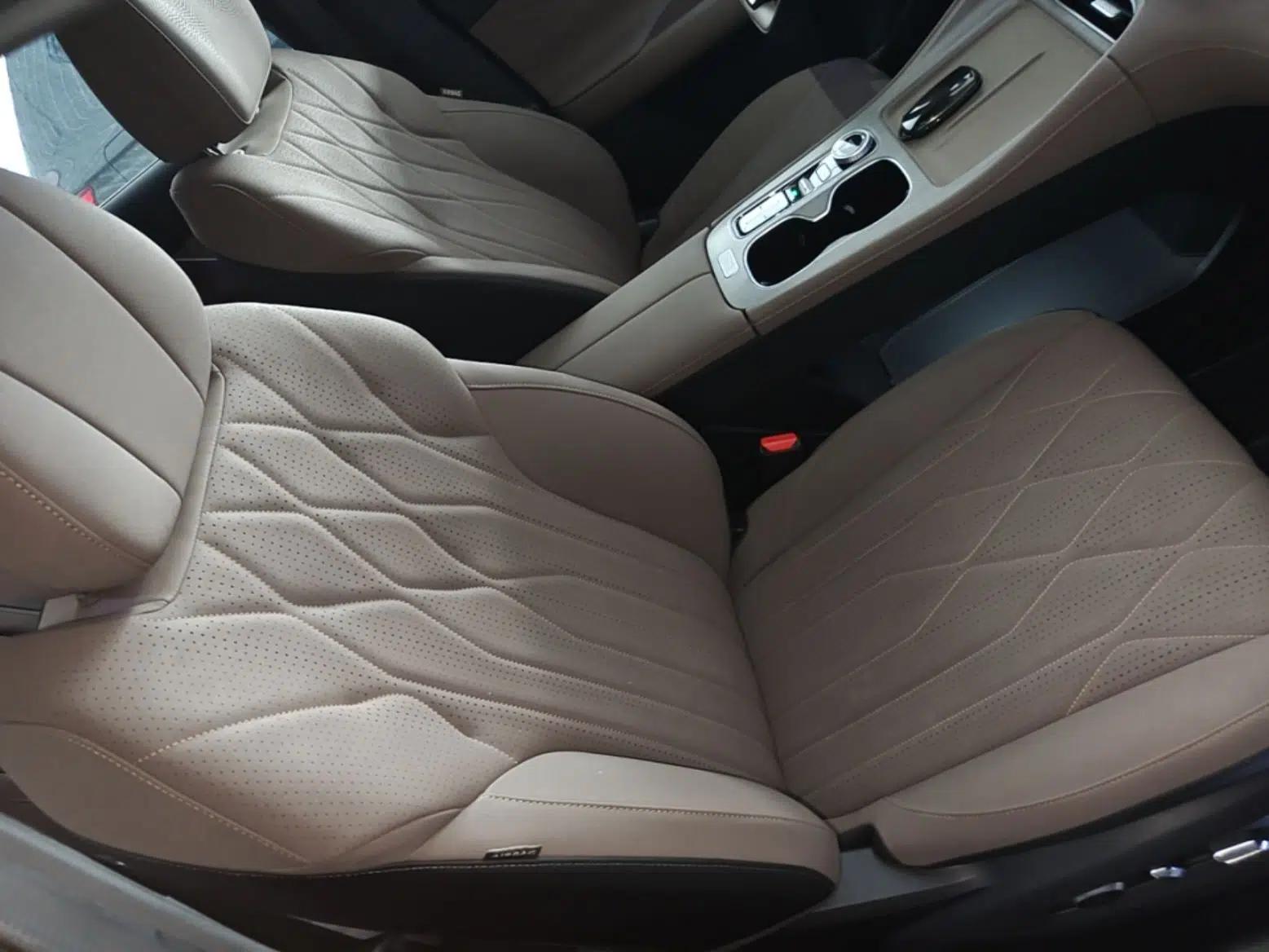 Chery Tiggo 8 PLUS C-DM 2025 1.5T 116 km Prestige Version 5 Seats — миниатюра 19