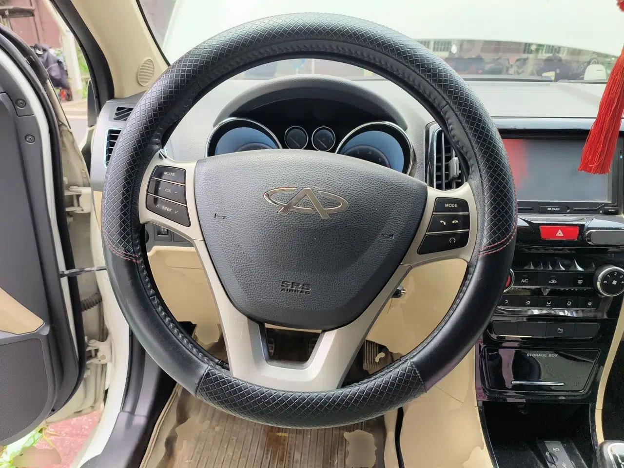 Chery E3 2013 1.5L Manual ZhiShang Model — миниатюра 10