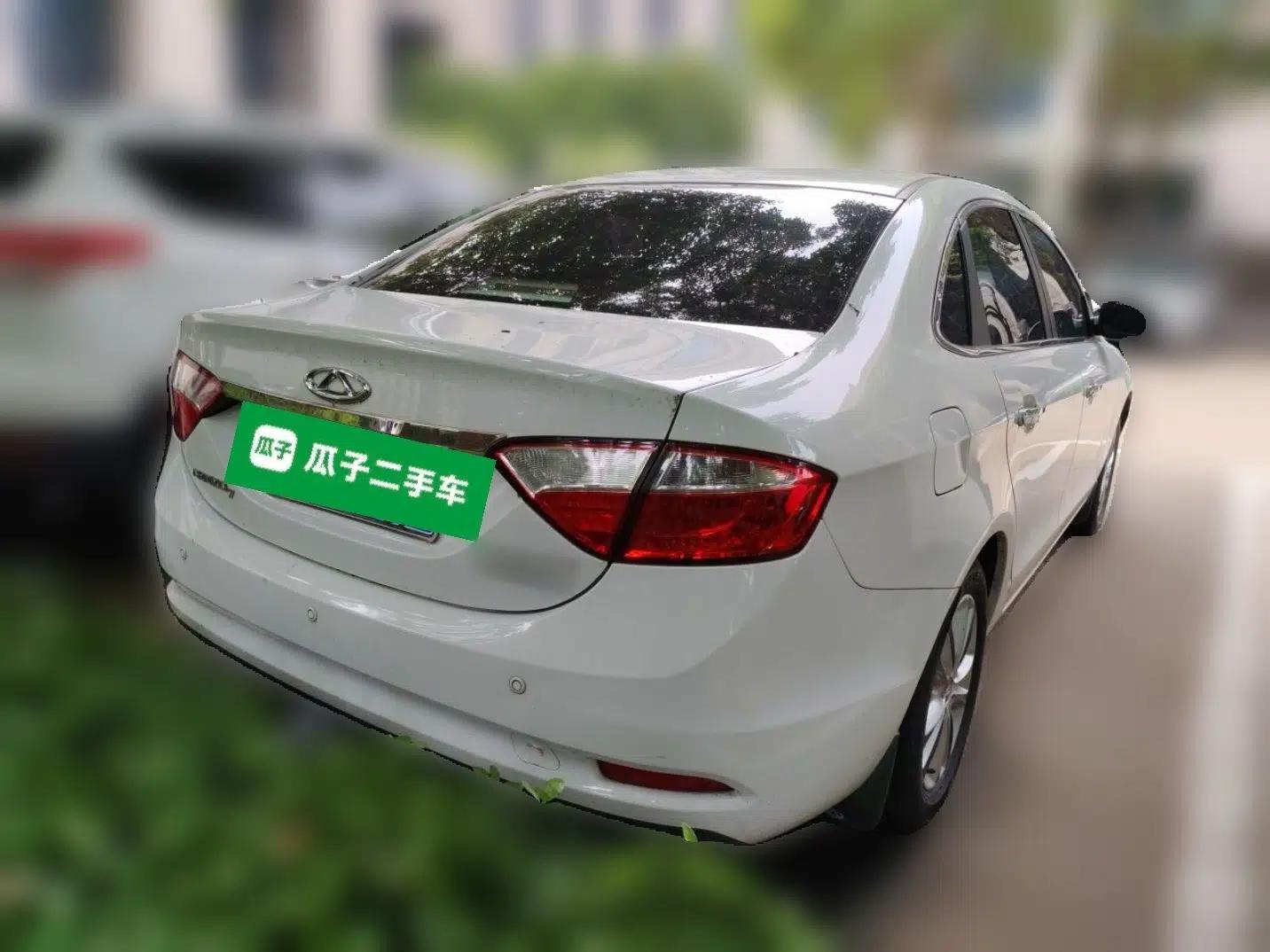 Chery Arrizo 7 2013 1.6L Manual Zhi Ling Edition — миниатюра 6