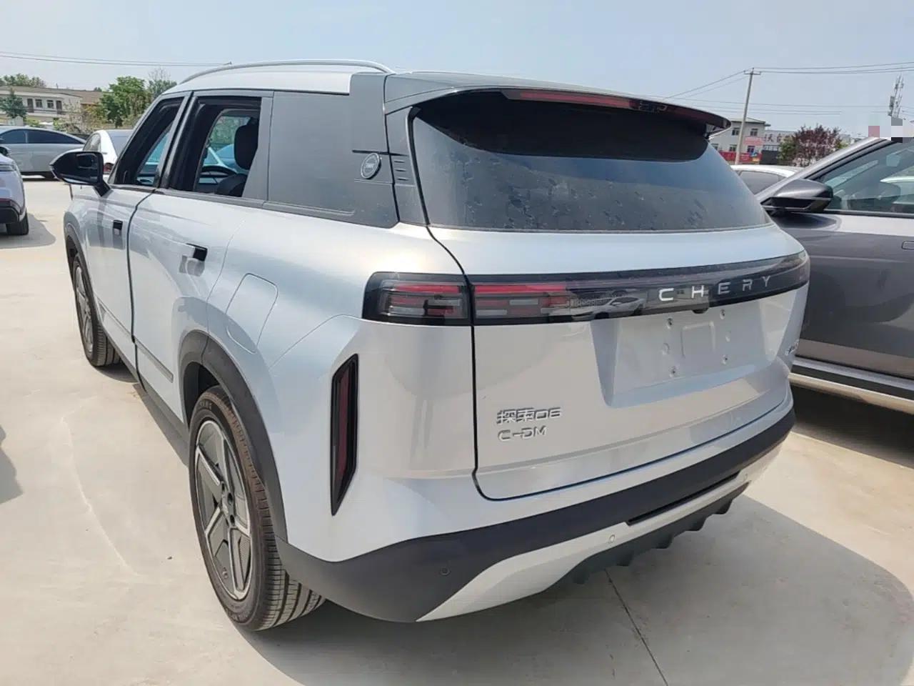 Chery Explore 06 C-DM 2024 Luxury Model — миниатюра 4