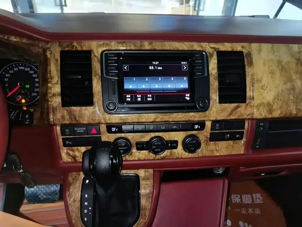 Caravelle 2017 2.0TSI 4WD Comfort Edition 7-Seater — миниатюра 6