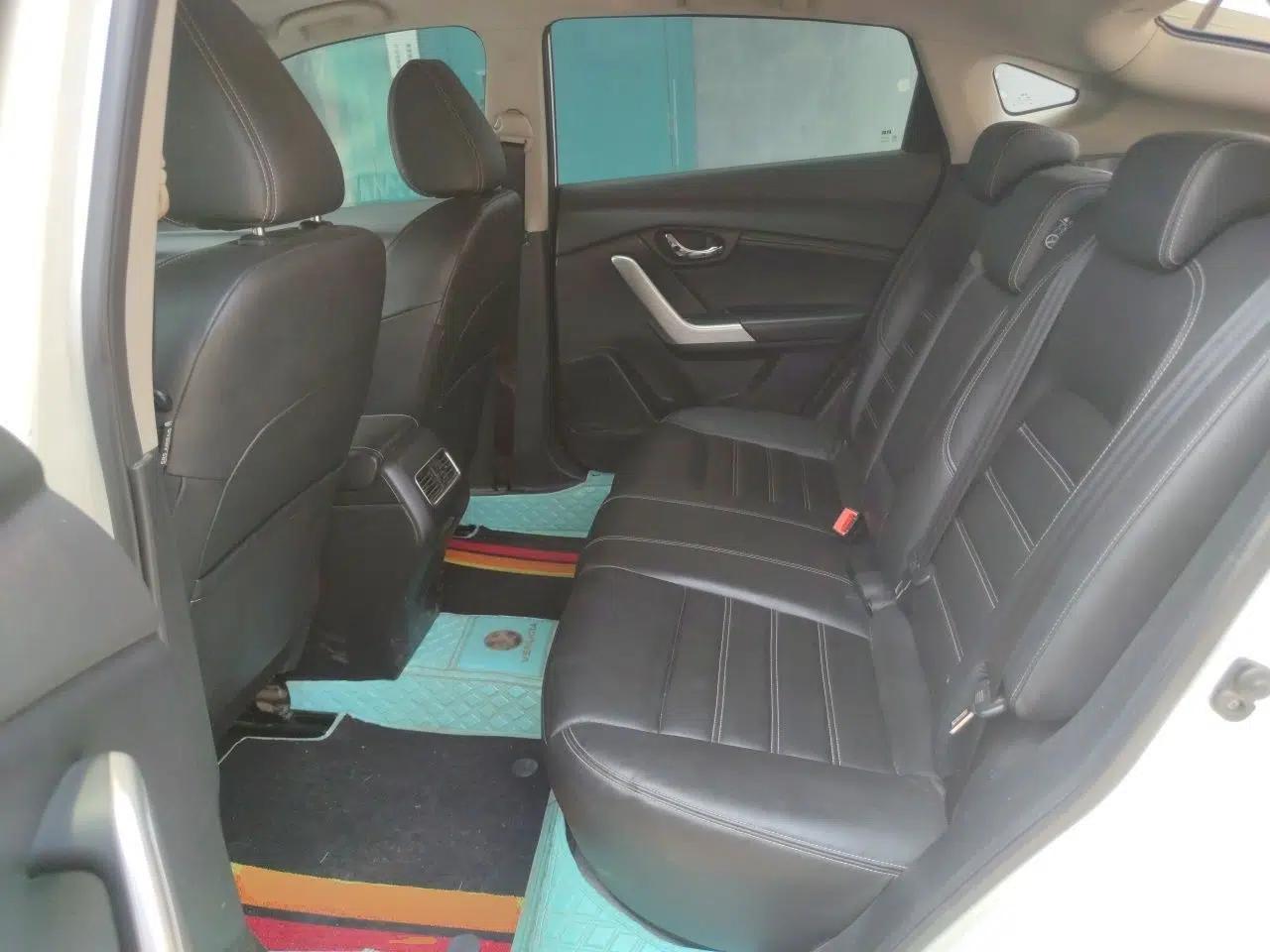 Venucia T90 2017 2.0L CVT Smart Edition — миниатюра 17