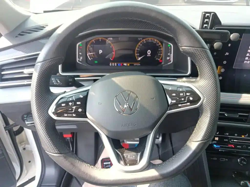 Tiguan X 2022 330TSI 2WD Flagship Edition — миниатюра 11