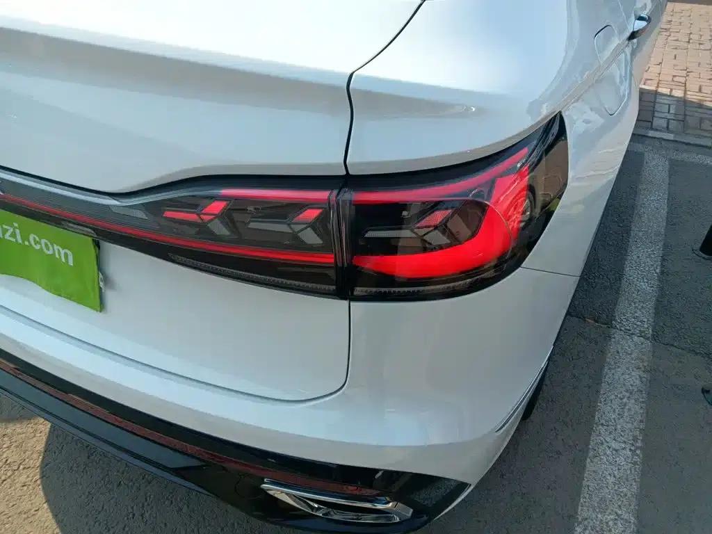Tiguan X 2022 330TSI 2WD Flagship Edition — миниатюра 8