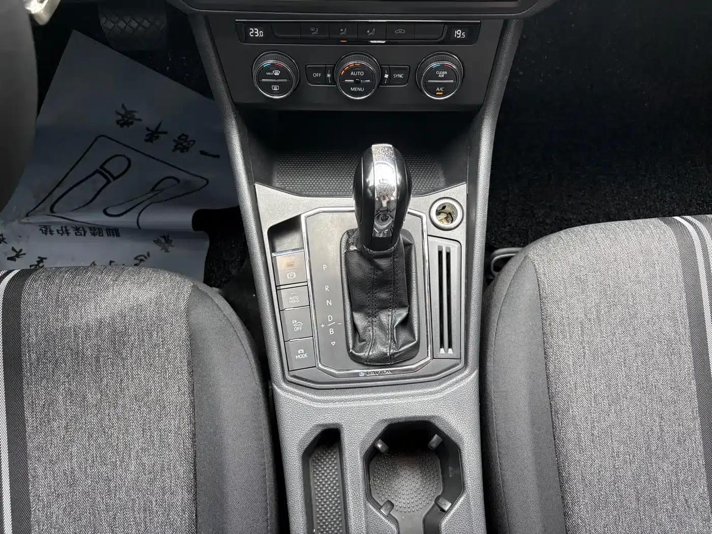 2019 Volkswagen Lavida EV Premium Edition — миниатюра 15