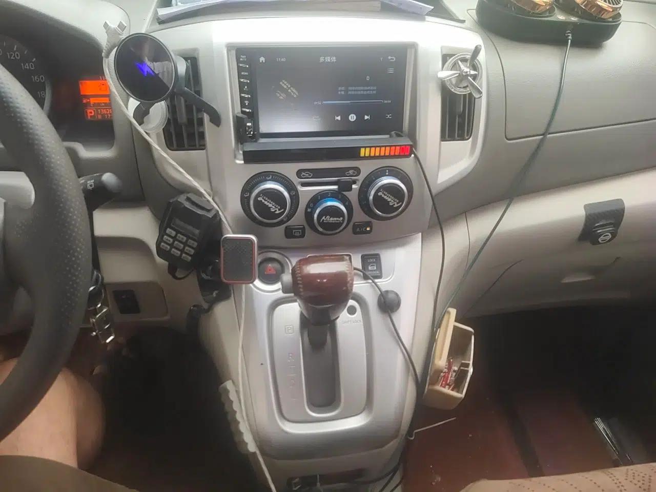 Nissan NV200 2018 1.6L CVT Luxury Model — миниатюра 13