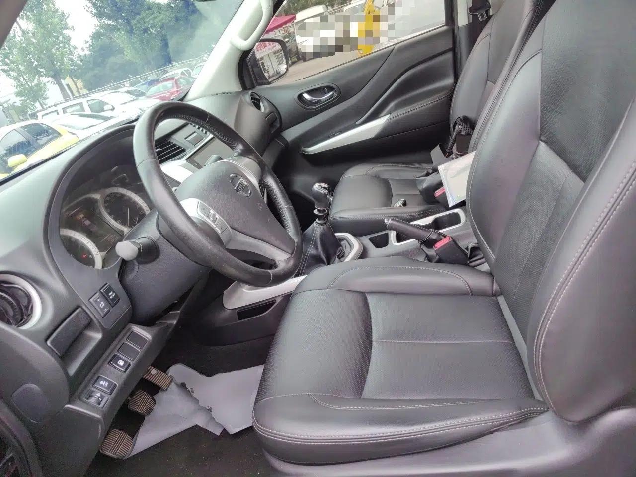 Nissan Navara 2021 2.5L Revised Version Manual Transmission Two-Wheel Drive Flagship QR25 — миниатюра 15