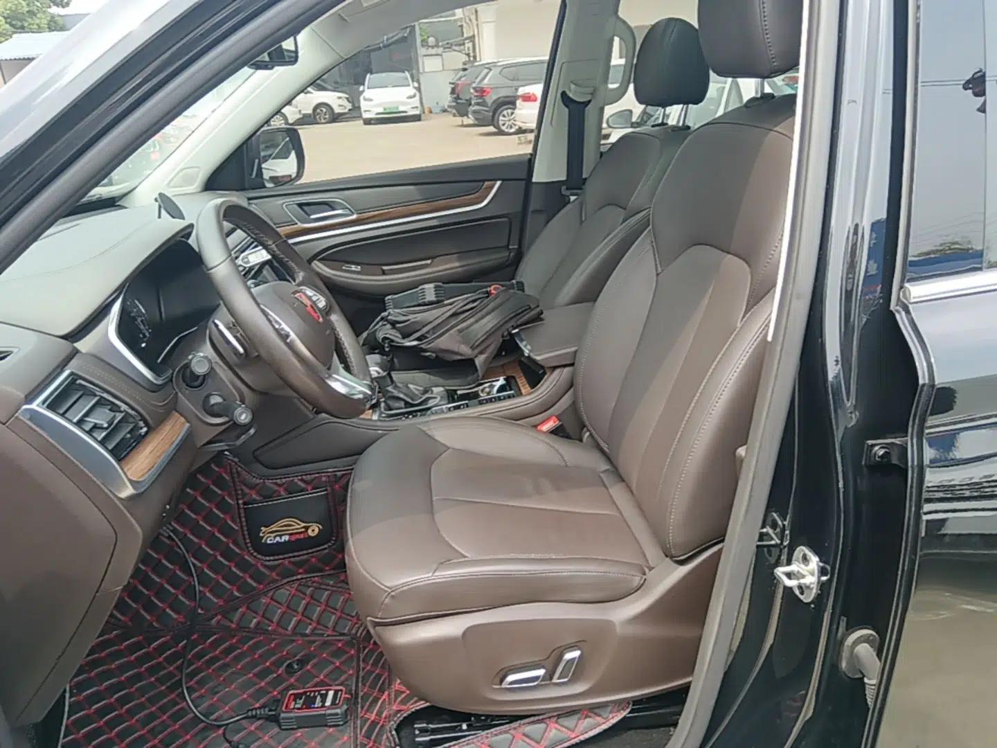 Roewe RX8 2019 30T Smart Connectivity Two-Wheel Drive Supreme Flagship Edition — миниатюра 17