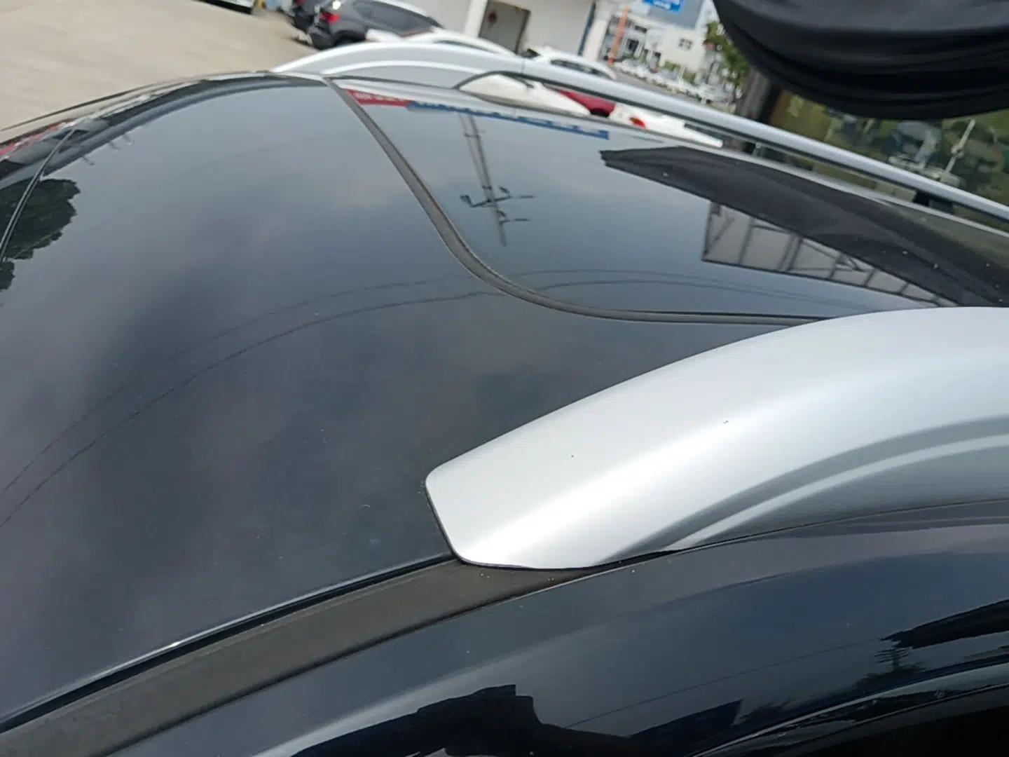 Roewe RX8 2019 30T Smart Connectivity Two-Wheel Drive Supreme Flagship Edition — миниатюра 7