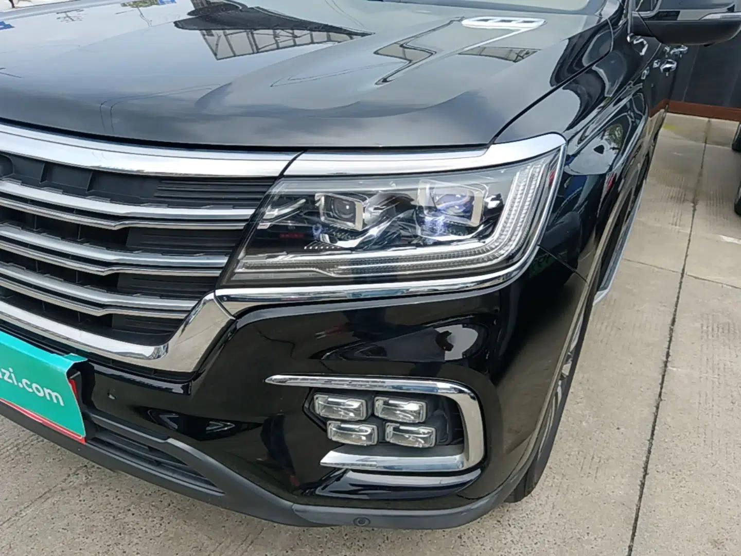 Roewe RX8 2019 30T Smart Connectivity Two-Wheel Drive Supreme Flagship Edition — миниатюра 8