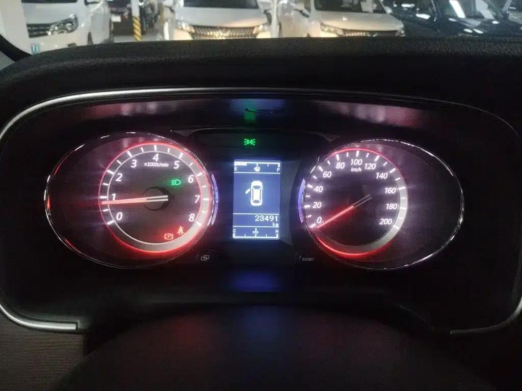Fengxing M7 2021 1.8T Manual Deluxe Edition — миниатюра 8