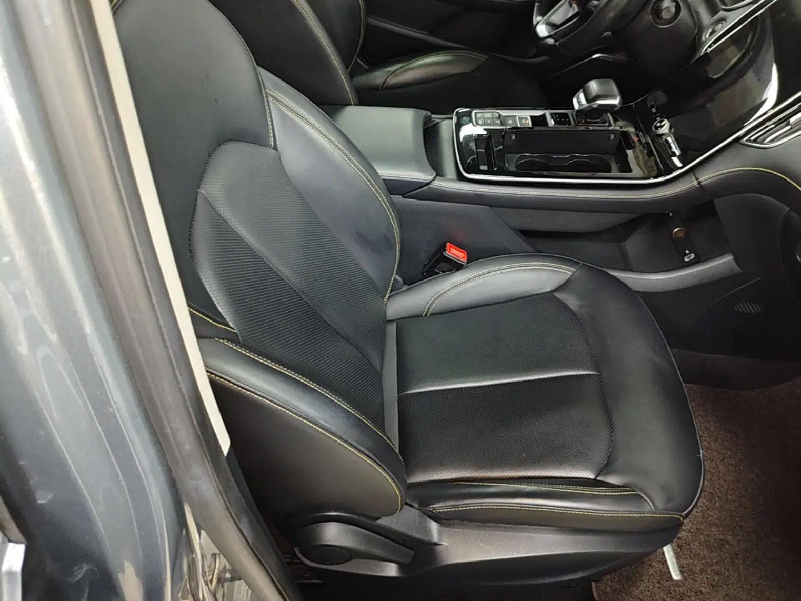 Roewe i6 MAX New Energy 2020 1.5T PHEV Sporty Cool Edition — миниатюра 29