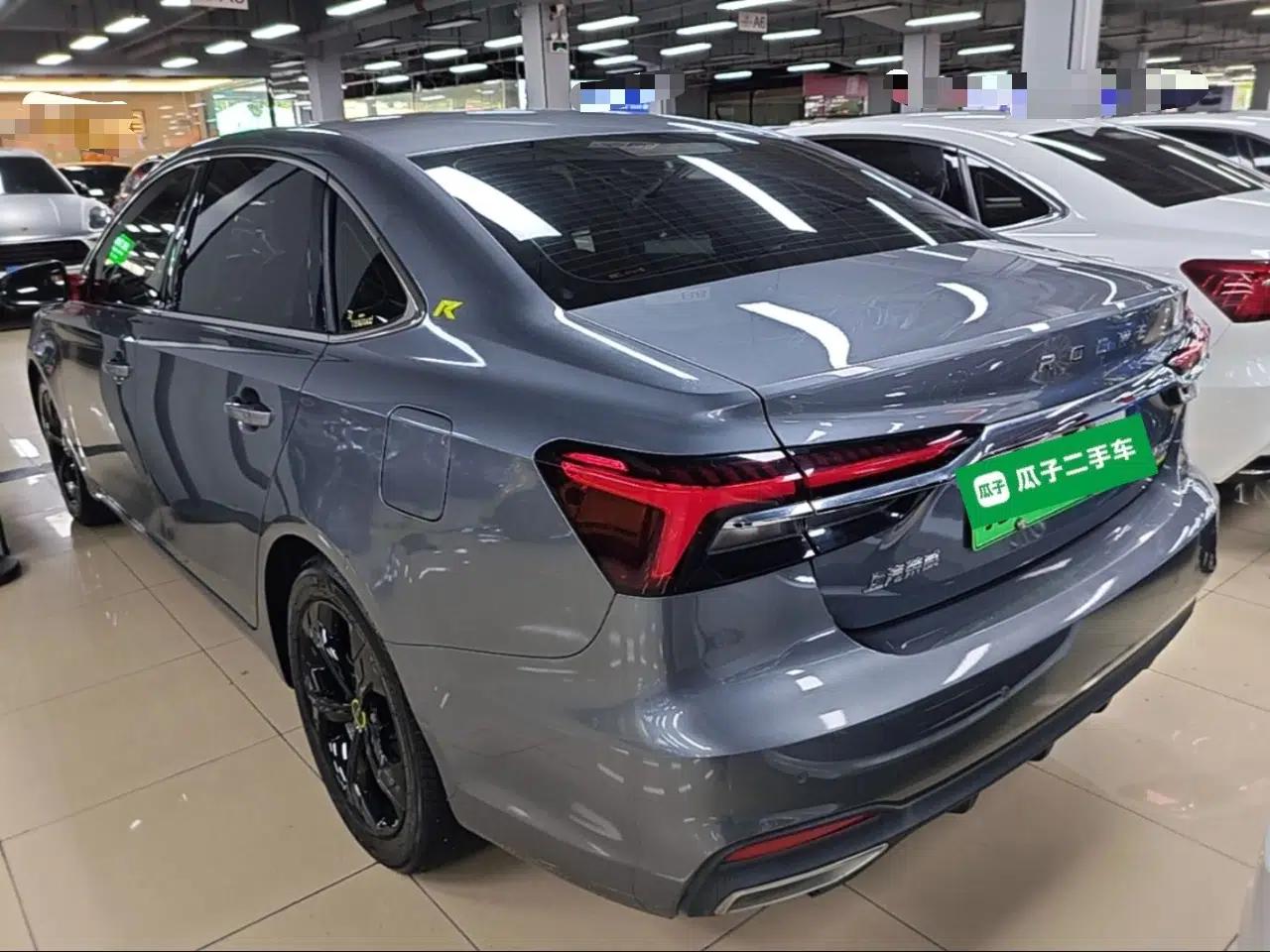 Roewe i6 MAX New Energy 2020 1.5T PHEV Sporty Cool Edition — миниатюра 4