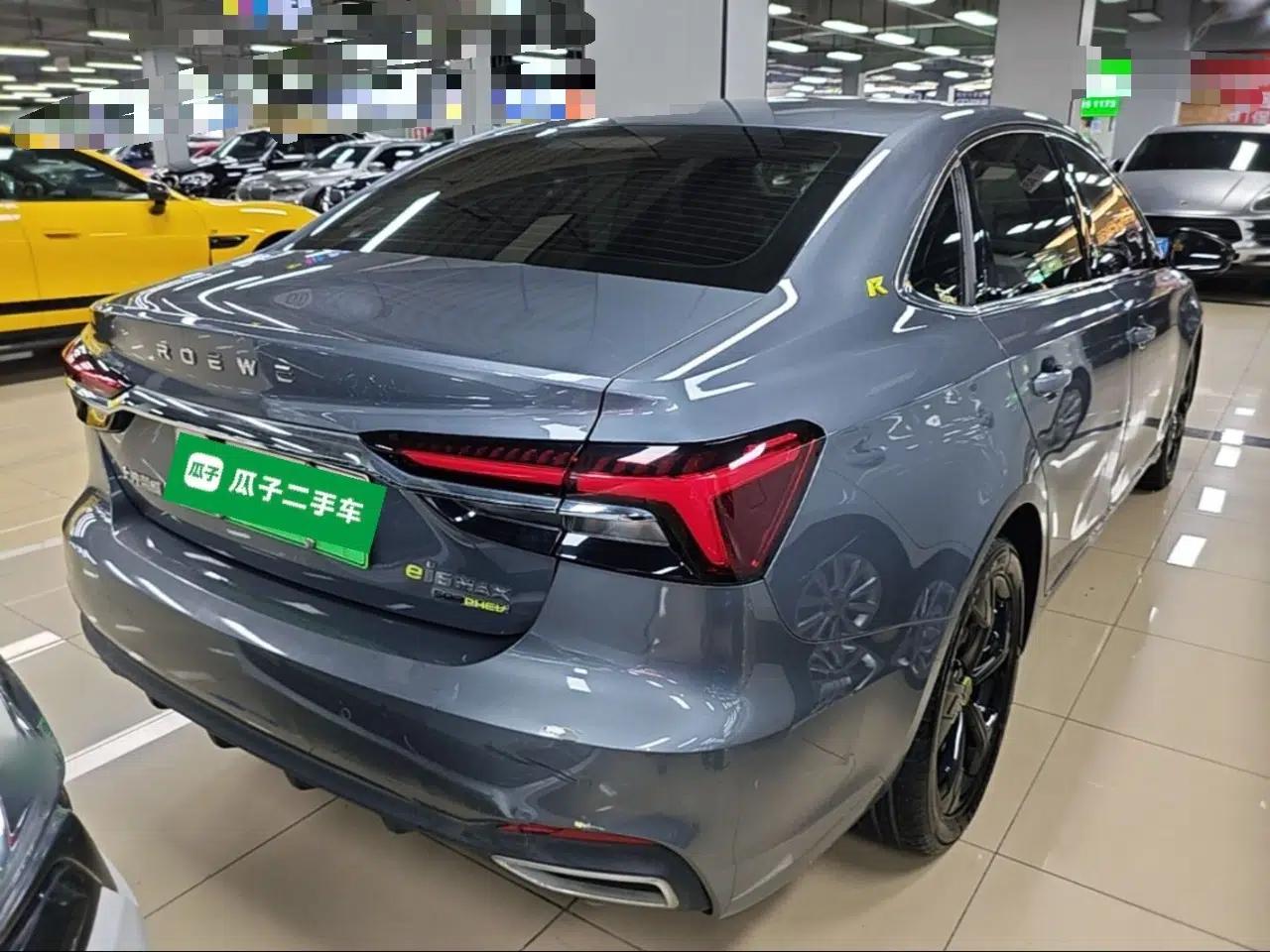 Roewe i6 MAX New Energy 2020 1.5T PHEV Sporty Cool Edition — миниатюра 6