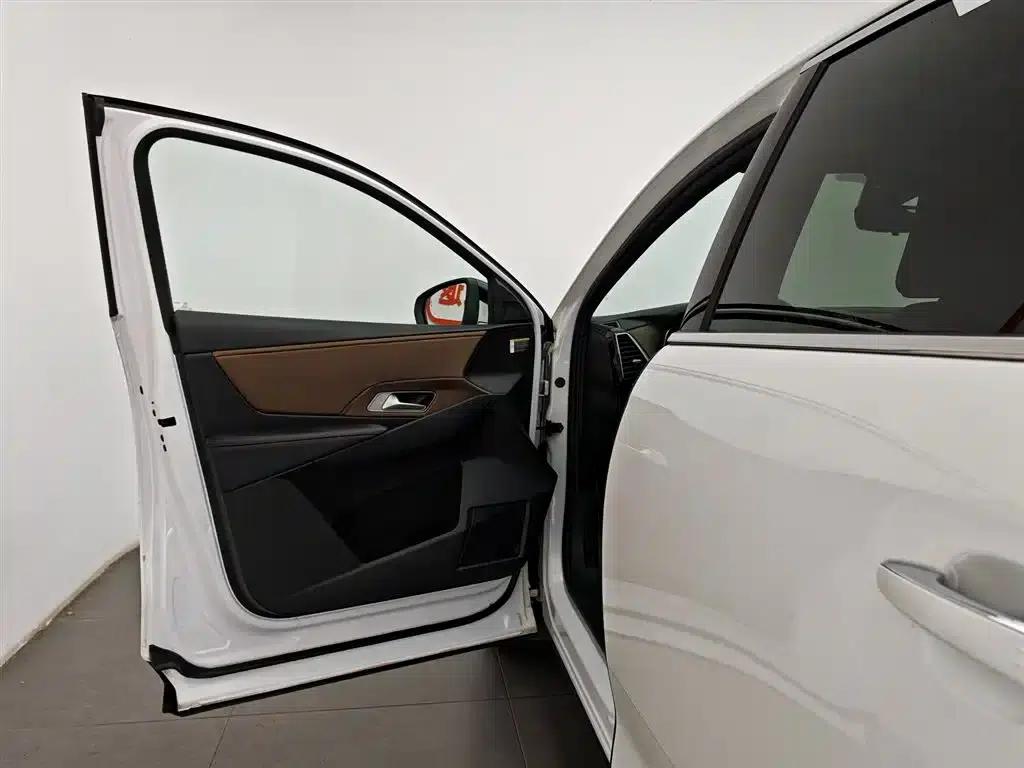 DS 7 2020 35THP Passy Edition — миниатюра 8