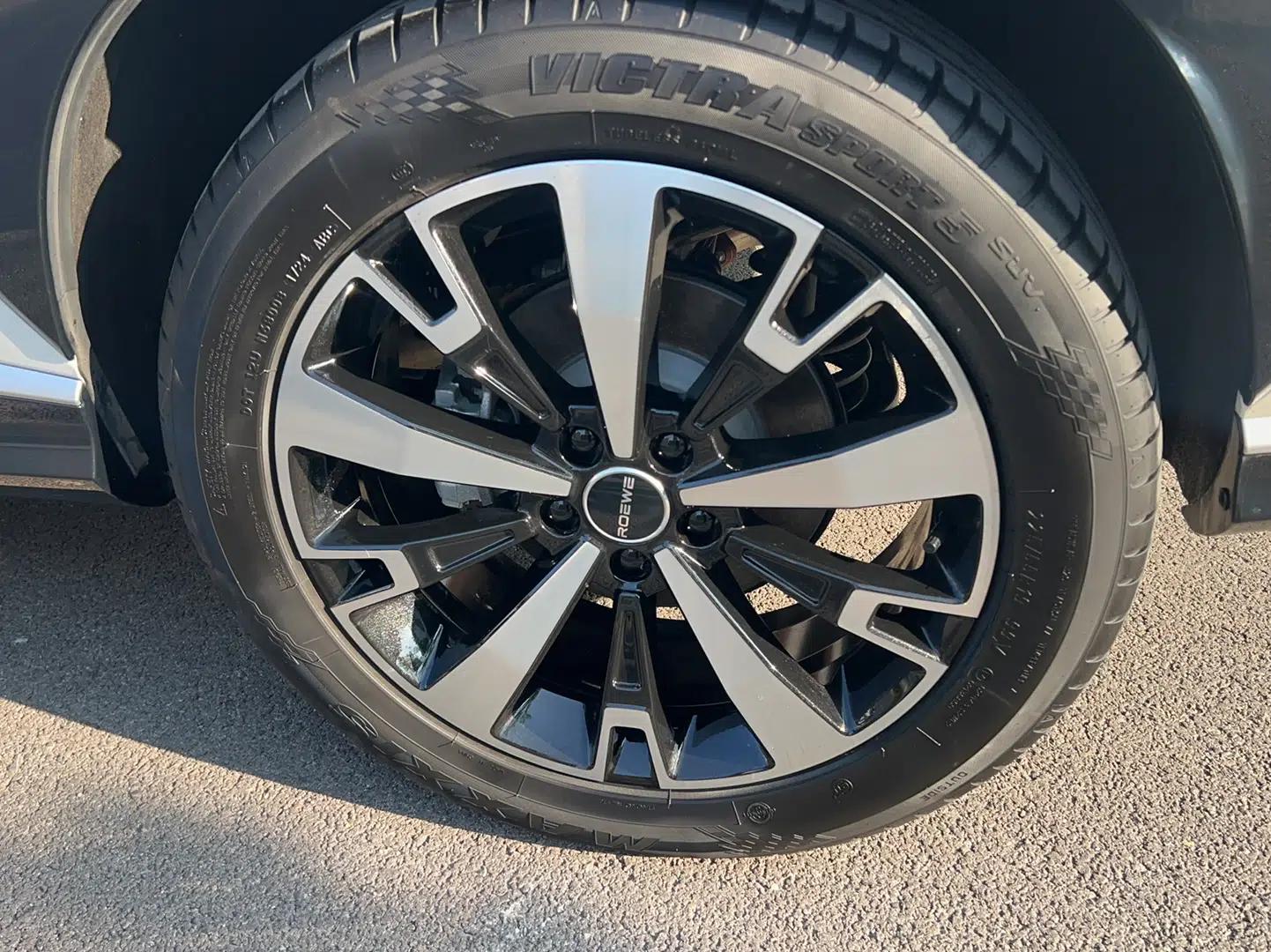 Roewe D5X DMH 2024 135 Flagship Edition — миниатюра 14