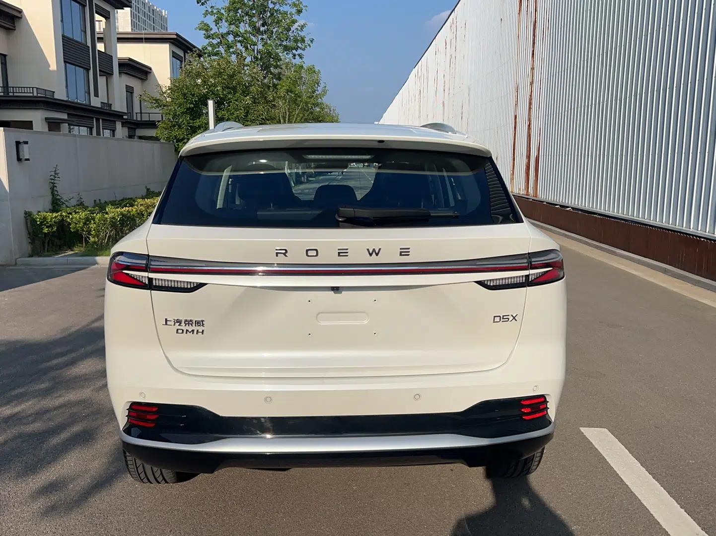 Roewe D5X DMH 2024 135 Flagship Edition — миниатюра 5