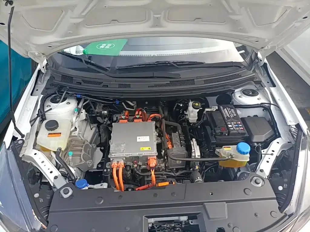 Dongfeng Fengshen E70 2023 Model 400H Battery Swapping Rental Edition — миниатюра 20