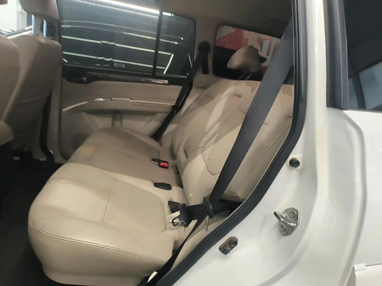 Mitsubishi Pajero Sport 2013 3.0L Automatic Two-Wheel Drive Luxury Edition — миниатюра 20