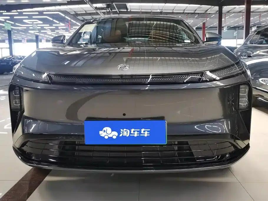 Dongfeng Fengshen L8 2025 Model 112KM Dream Edition — миниатюра 2