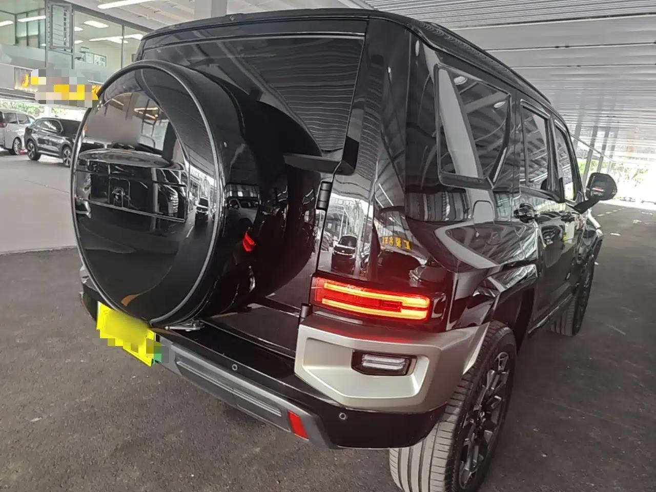 Tank 700 New Energy 2024 Hi4-T Extreme Edition — миниатюра 6