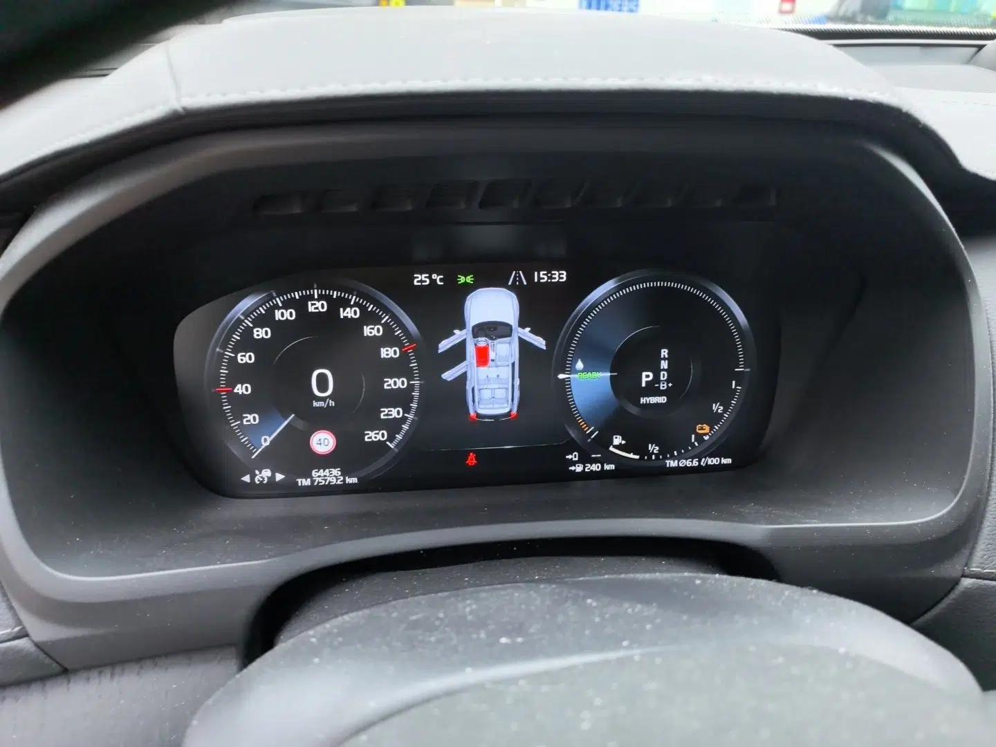 Volvo XC90 New Energy 2020 Facelift E-Drive Hybrid T8 Luxury Prestige 7-Seater — миниатюра 11