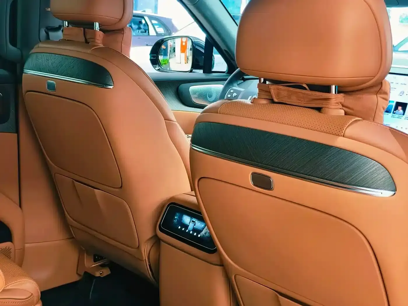 Leapmotor D19 2026 Pure Electric 720 Smart Edition (Six Seats) — миниатюра 24